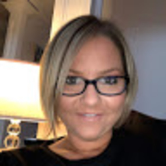 Meet your Posher, Susan - Picture 1 of 1